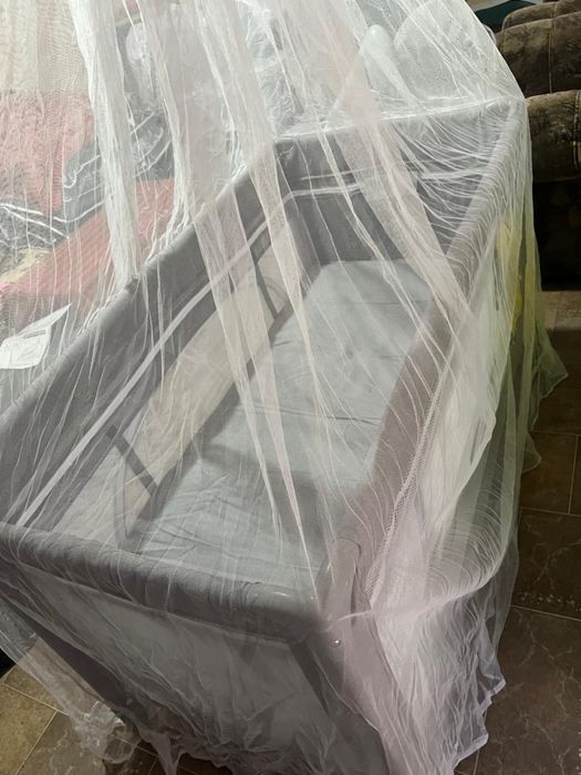 Детский манеж продам