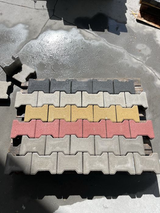 Vând Pavaje/Pavele Calitatea I & II