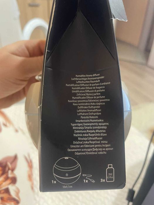 Арома Дифузер , Ултразвуков Овлажнител на въздух с LED светлина,  НОВ