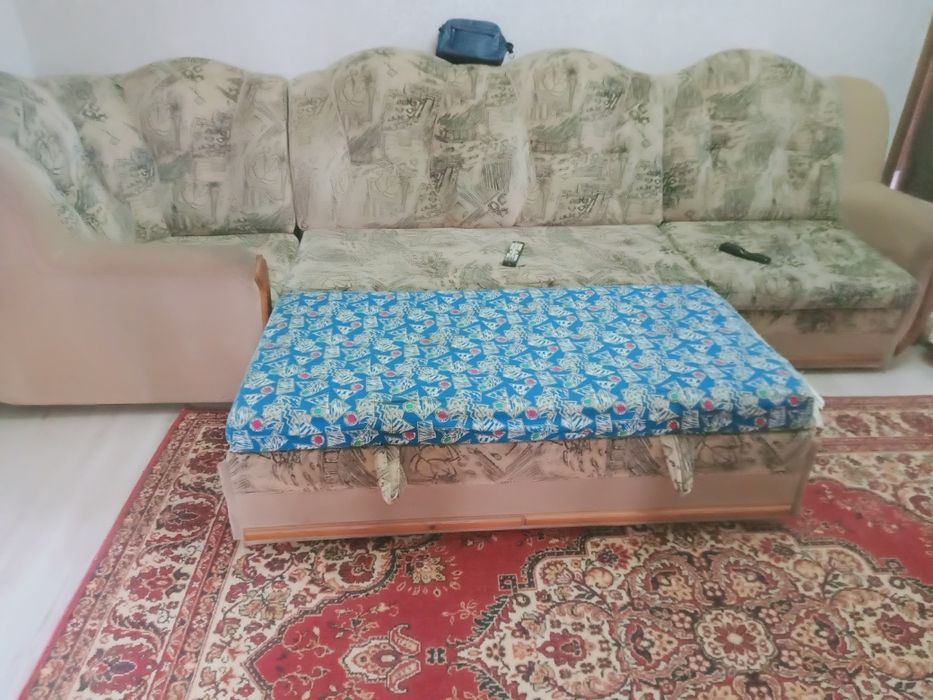 Продам диван и кресло