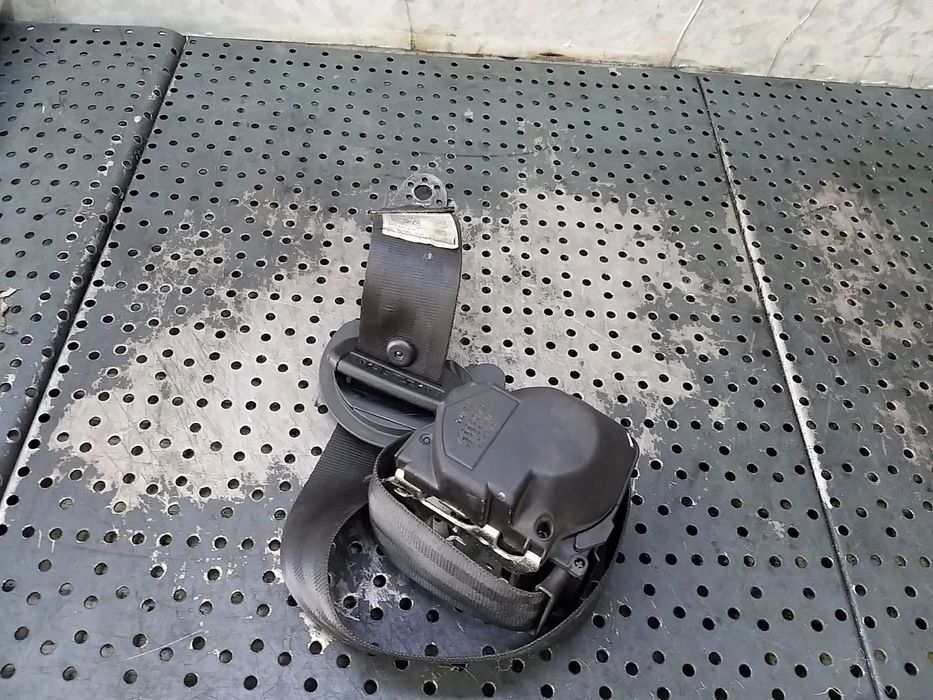 Centura siguranta dreapta spate vw polo 6r 34036624