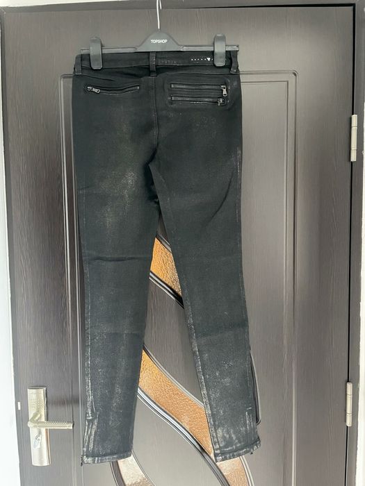 Blugi negri guess tiesto marime 38 blugi guess 29