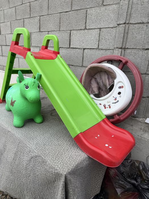 Продам детскую горку