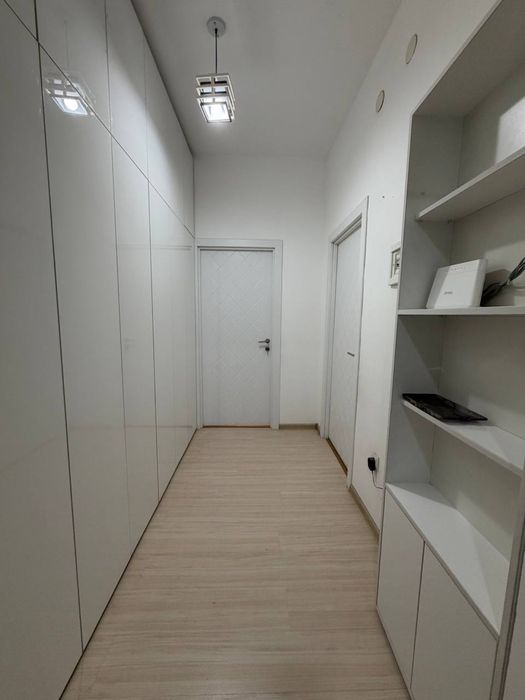 Продается новостройка Карасу 6 с ремонтом 70м2