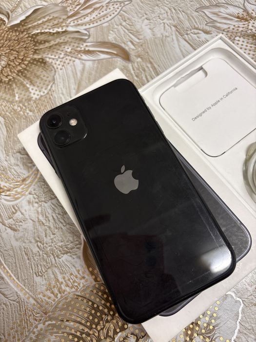 Продам iPhone 11, 128 GB