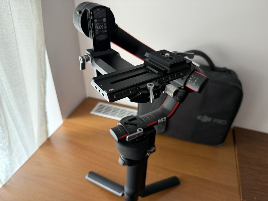 DJI RS2 Pro - чанта и подарък дръжка