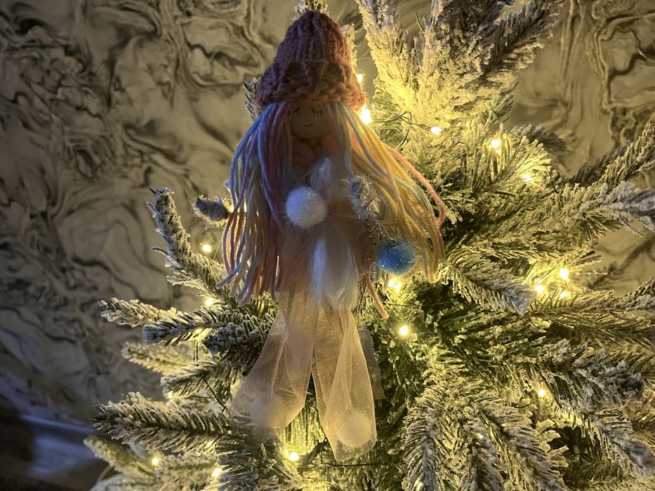 Продам кукол ручной работьі