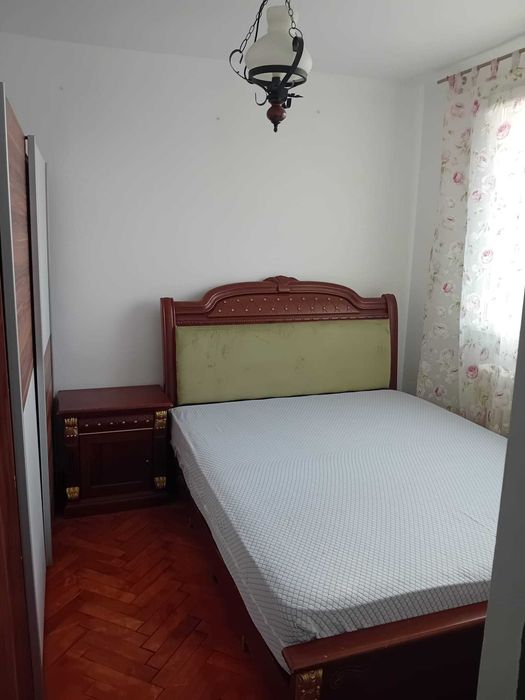 Inchiriez apartament 3camere