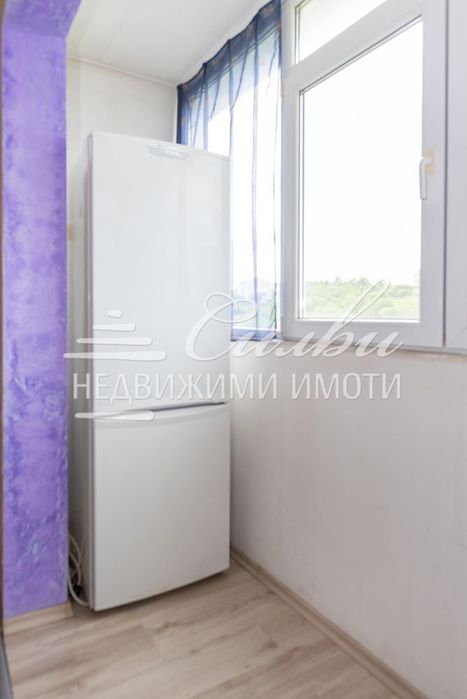 Многостаен СРЕДЕН апартамент – кв.Тракия.