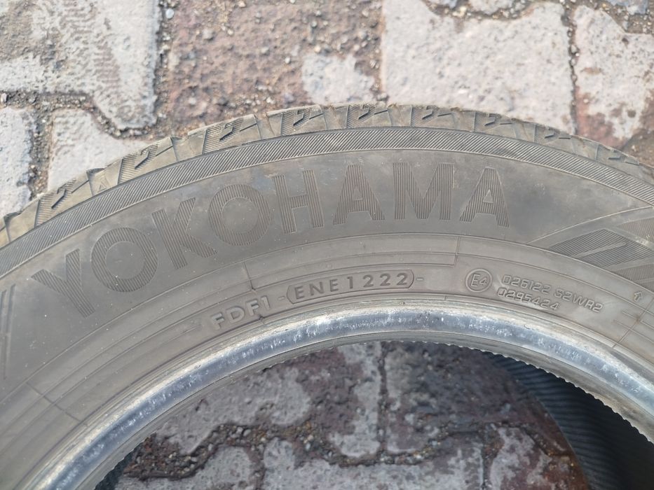 Продам резину Yokohama