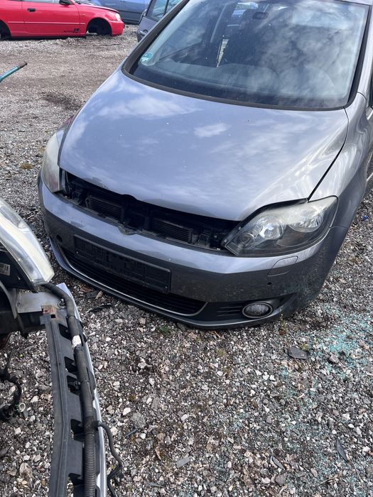 Far stanga / dreapta VW Golf 6 Plus
