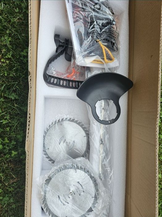 Motocoasa cu acumulator