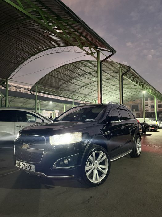 Captiva 3  черный кузов в отличном состоянии