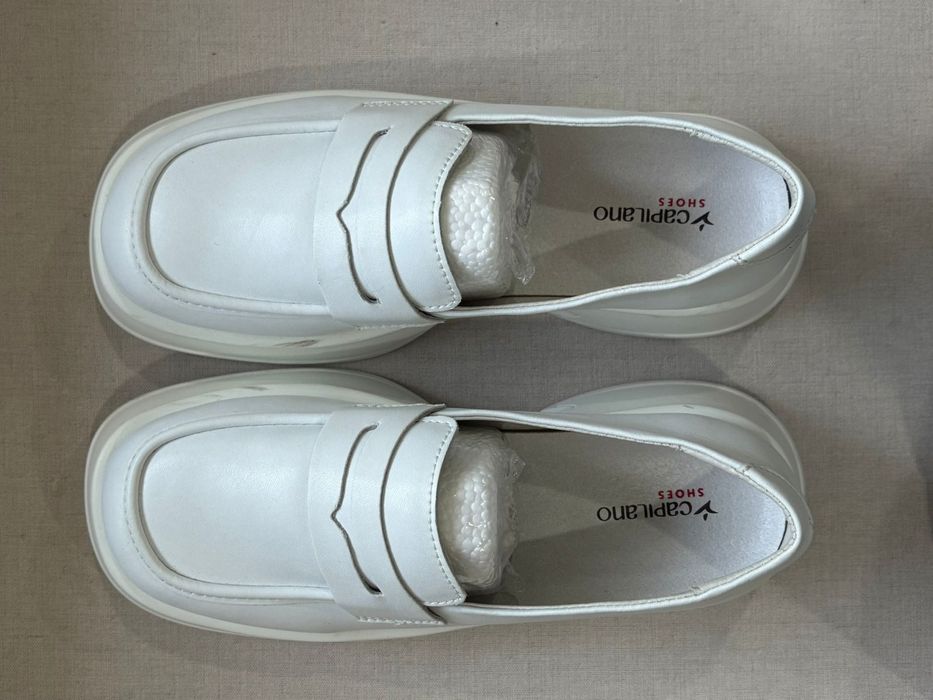 Туфли женские белые