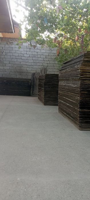 Apalofka sotiladi. Xolati juda zur, olganizga achinmaysiz.