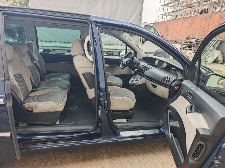 Peugeot 807 Premium 2.0hdi, 163cp, automat, navi, xenon, alcantara, scaune electrice și încălzite, roti iarna și vara, webasto, 7 locuri, euro 5