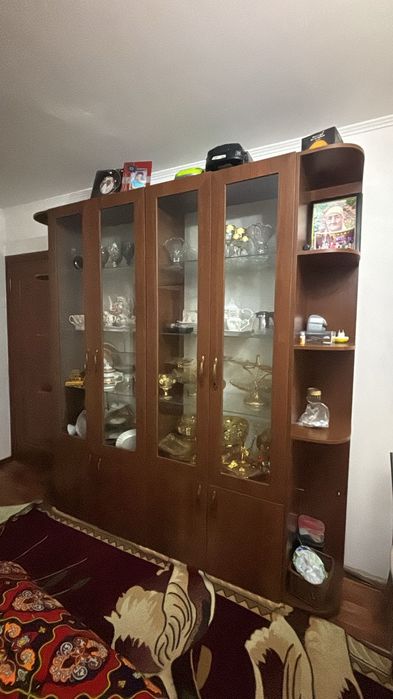 Стенка для посуды