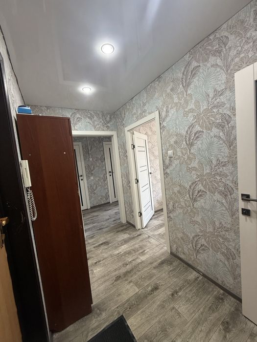 Продам 2 комнт квартиру Ткачёва 3 ТОРГ