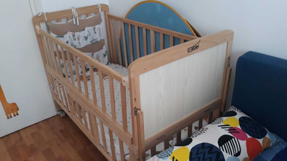 Vand Patut multifunctional din lemn pe roti U-Grow UBB107 120X60 cm, functie co sleeping