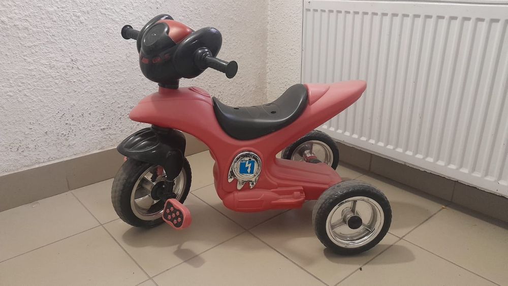 Детский велосипед от 2до 5