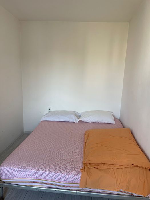Apartament Cu Doua Camere Zona ACR