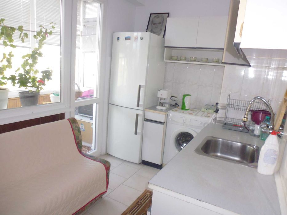 Продава се Двустаен апартамент в София, Надежда 4 - 65 кв.м за 1248 €/кв.м - Снимка #13