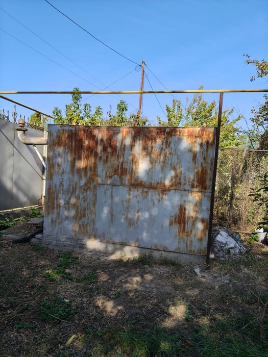 Продам емкость металлическую