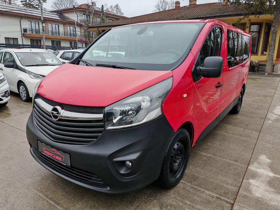 Opel Vivaro Opel Vivaro 1.6Cdti 9l // Vindem in Rate Avans Zero cu Buletinul //
