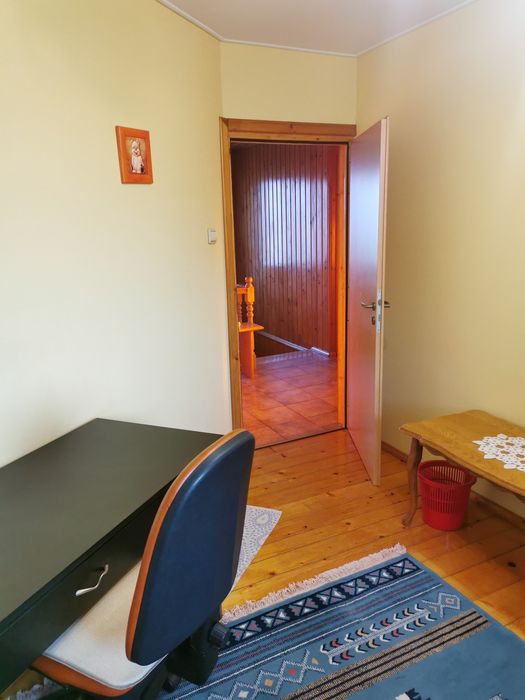 Cameră la casă, zona TgCucu,