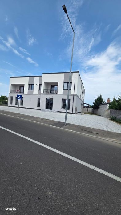 Apartament nou, semifinisat, 69 mp utili + balcon 7 mp, etaj 1