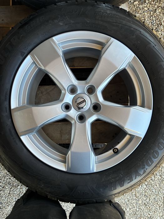 17 цола 5 х 108 мм Волво Volo XC 60 , XC 40 , V 40 , V 60 , V 70