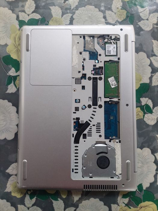 Dezmembrez Laptop Hp Probook