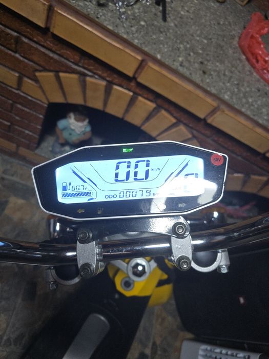 Vănd  scuter electric
