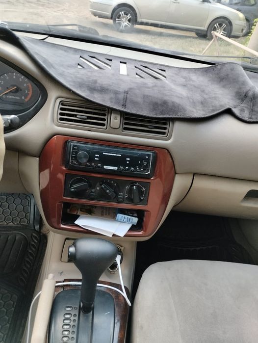 Митсубиси галант8