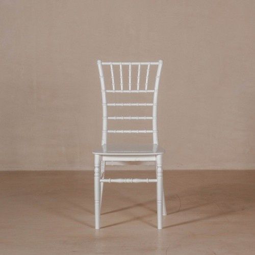 Сватбени столове Шивари под наем + маси и покривки за събития