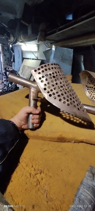 Лопата для металоискателя