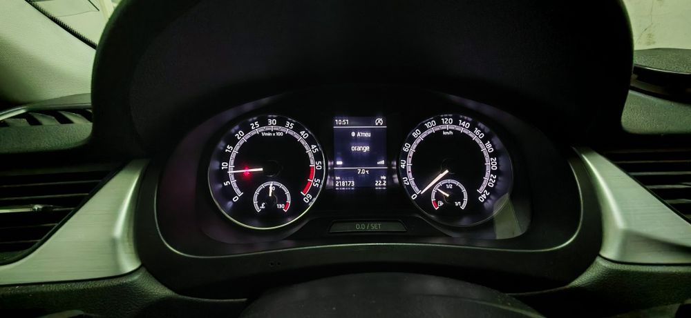 Vând Skoda rapid 1.6 TDI  noiembrie 2017 VIN din 2018.