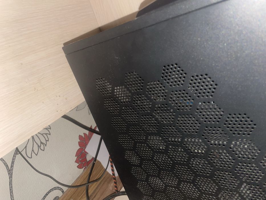 Компьютер предатор