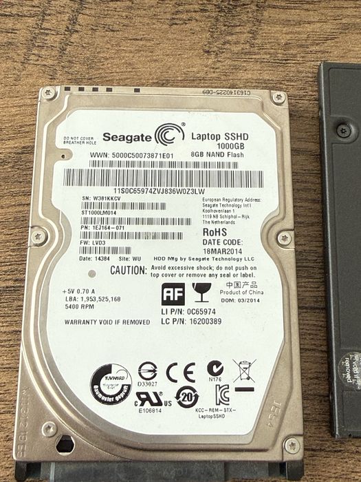 Ssd Seagate 1000 g + Kingston 240g