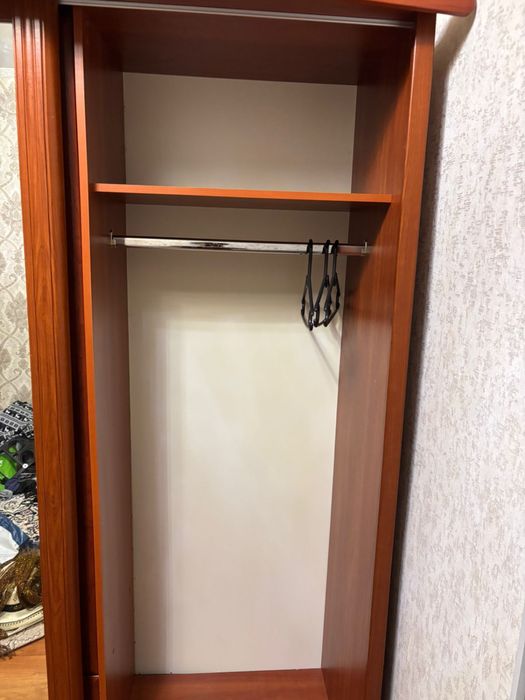 Продам прихожую гарнитуру