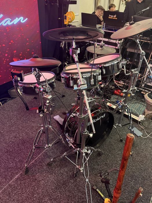 Set Roland VAD 307 + Case transport