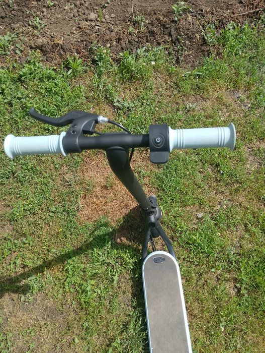 Vând Trotineta BTWIN XSD100E
