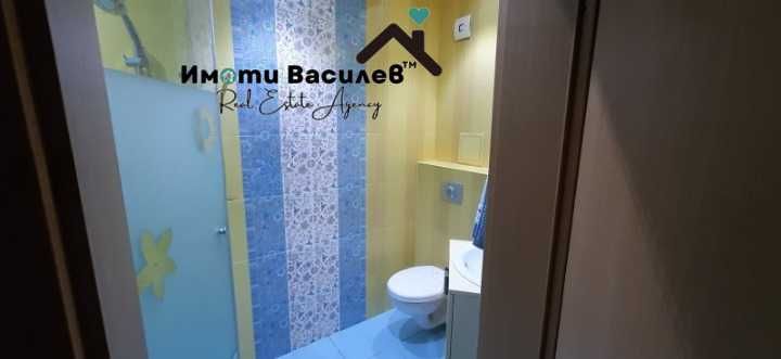 Продава се Тристаен апартамент в София, Център - 93 кв.м за 1426 €/кв.м - Снимка #11