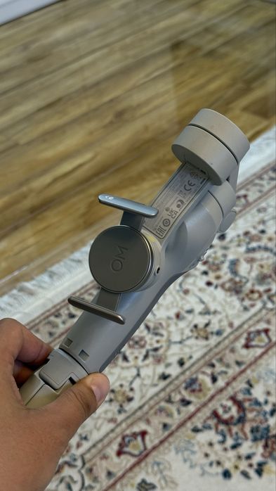 Продам DJI OSMO mobile SE