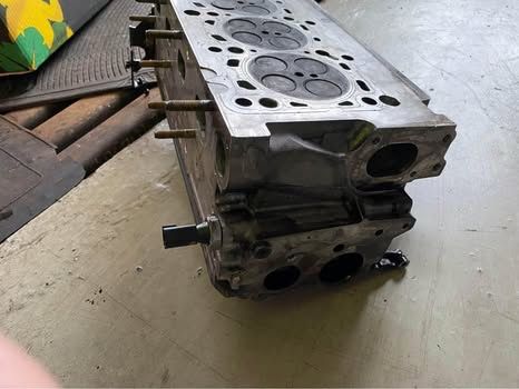 Chiuloasa completa Audi A4 B 8 motor CJCB