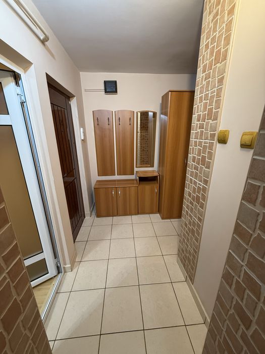 Apartament 3 camere de inchiriat