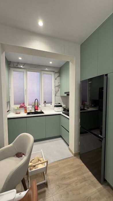 Срочно Продается 2в3/4/4 Авиасозлар 3 Лисунова Мебель Техника