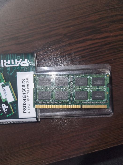 Memorie Pariot 4 GB ram