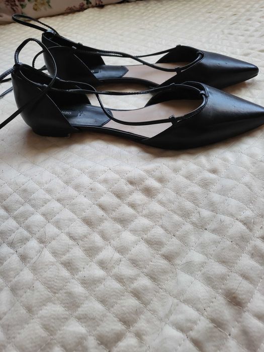 Massimo Dutti, Calvin Klein, Levi's, Zara