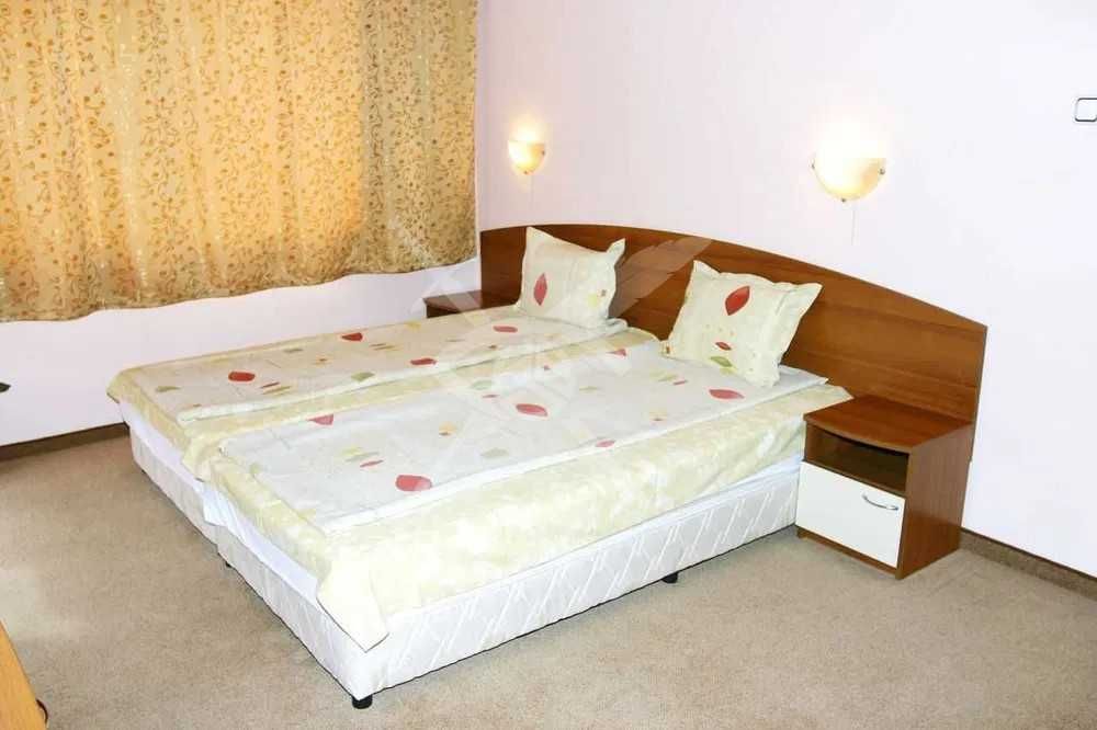 Хотел в Равда 72982